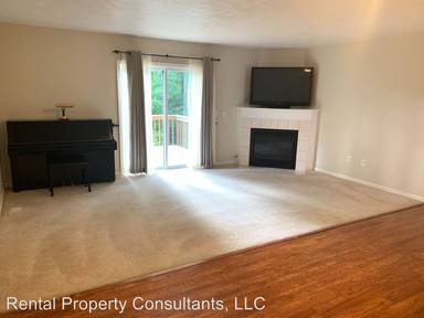 Main picture of 1769 Park Trl NE