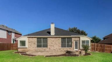 Main picture of 3028 Dorothy Ln