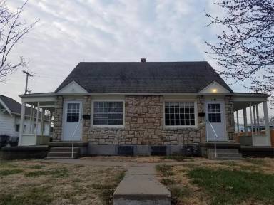 Main picture of 1219 E 21st Ave