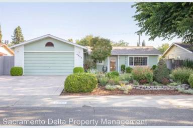 Main picture of 6805 Brougham Way