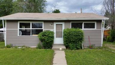Main picture of 1605 S Xavier St