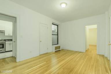 Main picture of 71 W 12th St