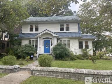 Main picture of 94 Hart Blvd