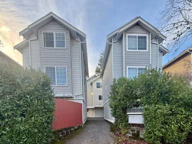 Main picture of 8517 Stone Ave N