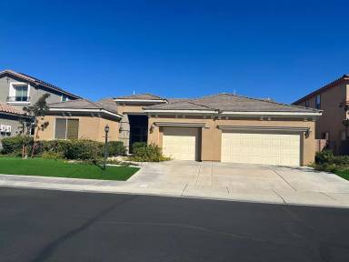 Main picture of 2410 Sunburst View St