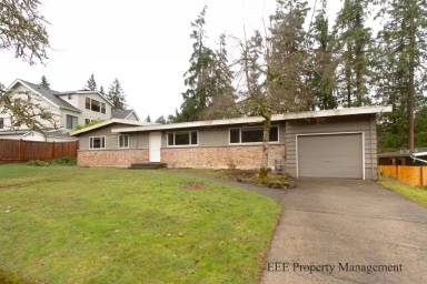 Main picture of 2429 159th Ave SE