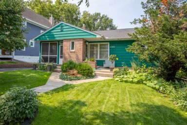Main picture of 4212 Washburn Ave S