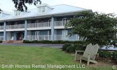 Main picture of 1282 Beach Blvd