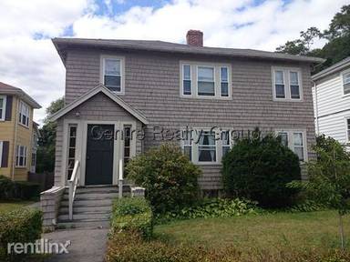 Main picture of 152 Lake St
