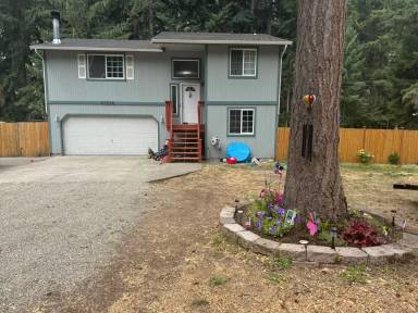 Main picture of 21536 W Terra Ln SE