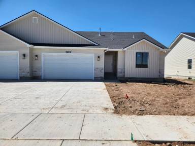 Main picture of 3399 Wallace Way