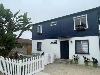 Main picture of 213 Evergreen Ave