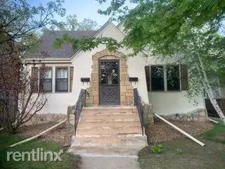 Main picture of 5019 28th Ave S