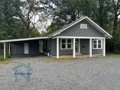 Main picture of 605 S Louise St