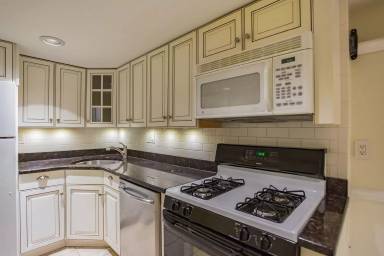 Main picture of 626 S Clifton St