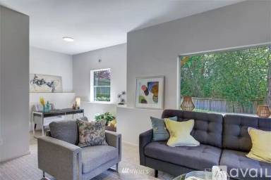 Main picture of 6017 Oberlin Ave NE