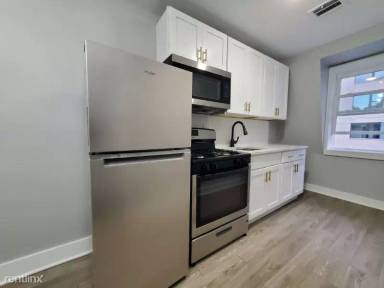 Main picture of 26 Yale Ave