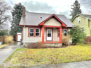 Main picture of 3740 NE 70th Ave