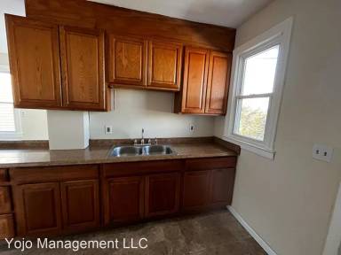 Main picture of 3 Omo St