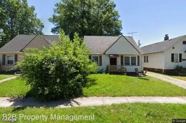 Main picture of 12705 Leeila Ave