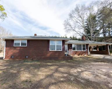 Main picture of 5008 Copeland Rd