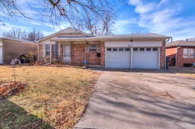Main picture of 7117 Ashby Ter
