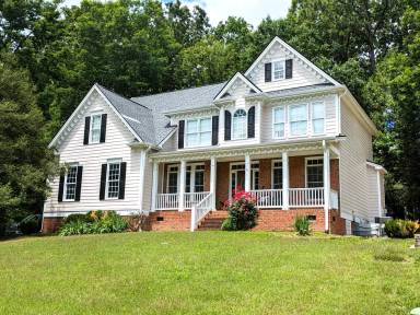 Main picture of 2021 Terri Creek Dr