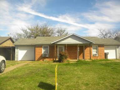 Main picture of 3305 Garfield St
