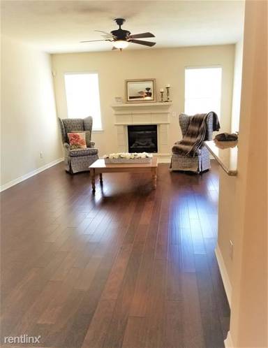 Main picture of 8911 Peach Oak Xing