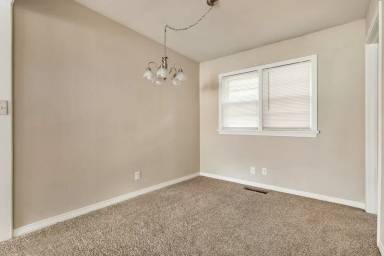 Main picture of 1742 Carlisle Rd