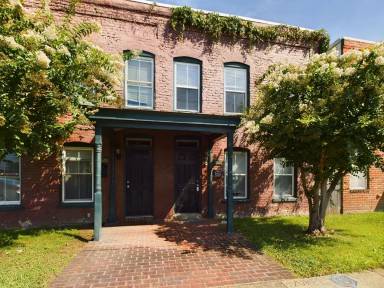 Main picture of 1800 - 1802 Parkwood Ave
