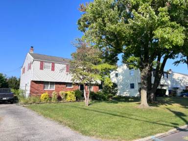 Main picture of 224 Pleasant Valley Rd
