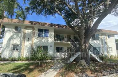 Main picture of 2828 Clinton Street South - 3