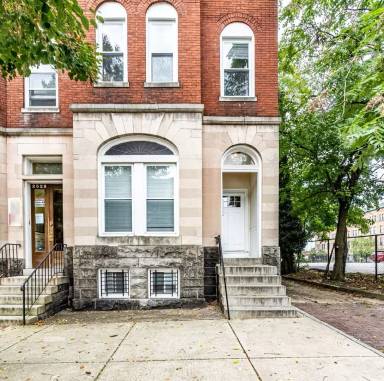 Main picture of 2530 Maryland Ave