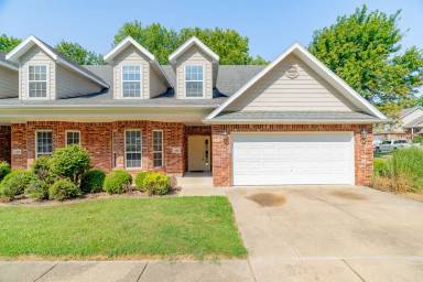 Main picture of 485 S Pierremont Dr