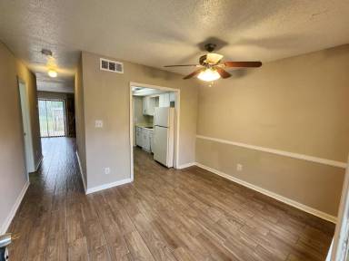 Main picture of 6399 Baker Ct