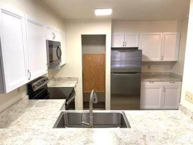 Main picture of RM 2411 Tawhee Drive - 104