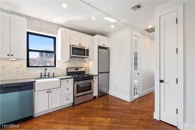 Main picture of 2424 Dean St