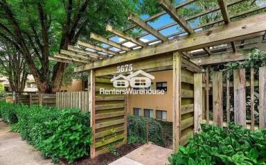 Main picture of 5675 Harpers Farm Rd