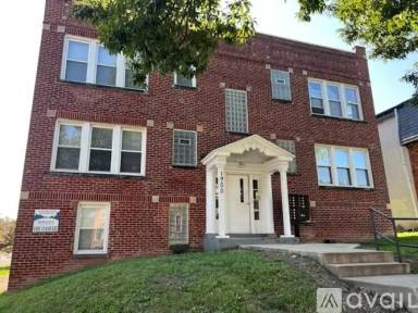 Main picture of 1900 N 4th St