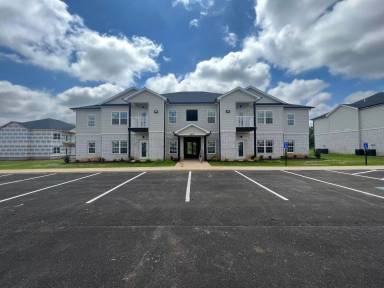 Main picture of 807 Brush Creek St