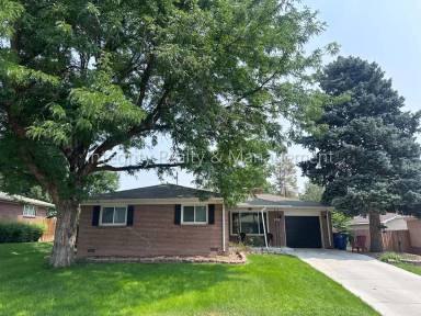 Main picture of 3367 W Arlington Ave