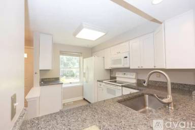 Main picture of 13657 Forest Pond Ct