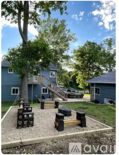 Main picture of 5621 W Delap Rd