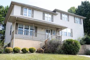 Main picture of 5437 Blue Oak Dr