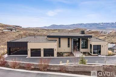 Main picture of 3404 E Wapiti Canyon Rd