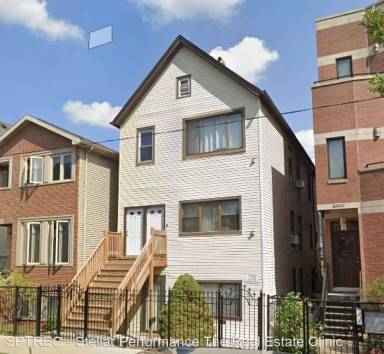 Main picture of 2434 W Cortland St