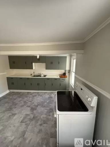 Main picture of 227 Thompson Rd