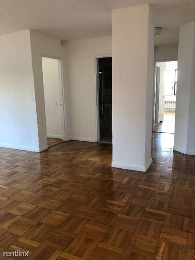 Main picture of 150 E 18th St Apartments