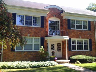 Main picture of 350 Billingsgate Ct